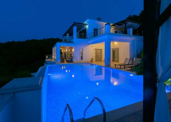 Vilă Ionian Pearl Luxury *